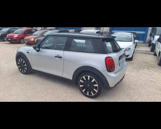 MINI Cooper D usata, con Autoradio