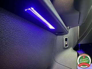 MERCEDES-BENZ GLA 180 usata, con Volante in pelle