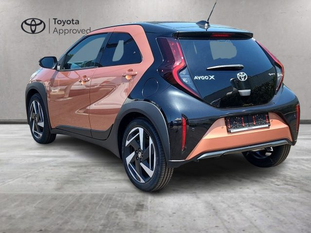 TOYOTA Aygo X usata, con Autoradio