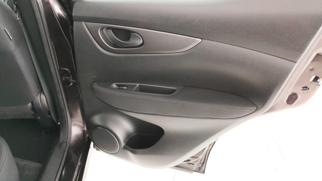 NISSAN Qashqai usata 40