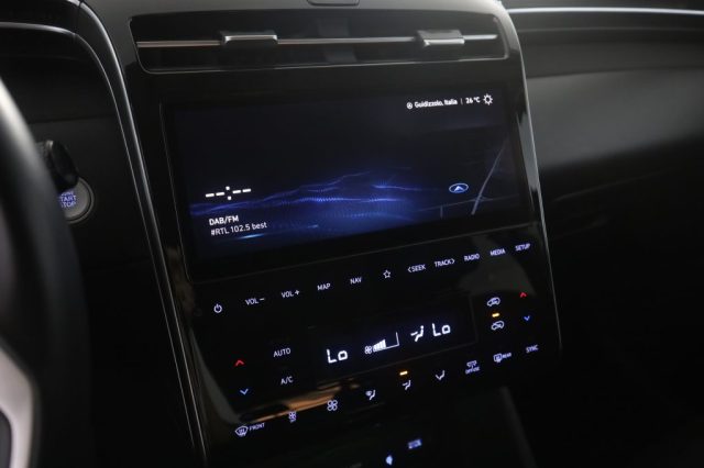 HYUNDAI Tucson usata 10