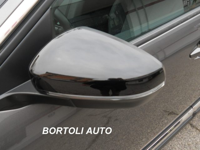 PEUGEOT 3008 usata, con Controllo vocale