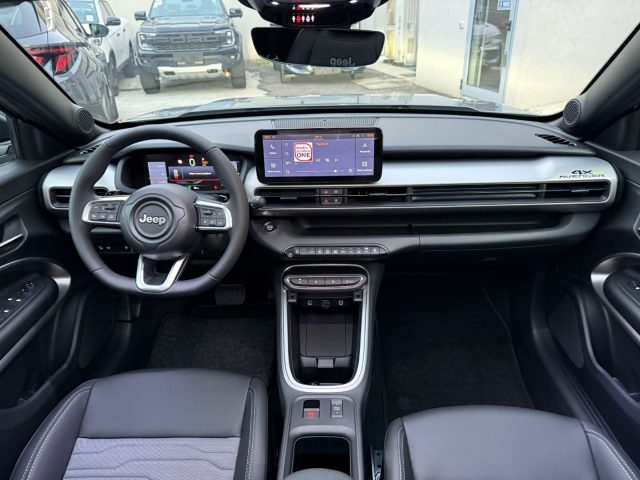 JEEP Avenger usata 14
