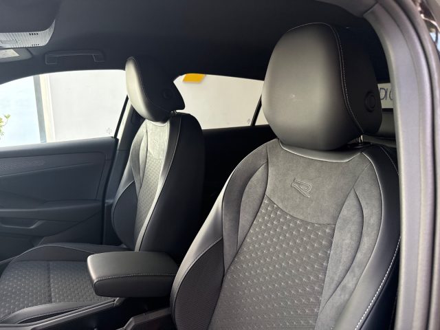 VOLKSWAGEN T-Roc usata, con Touch screen