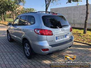 HYUNDAI Santa Fe usata, con Autoradio