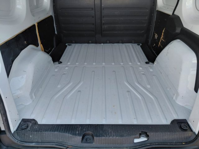 RENAULT Kangoo usata 27