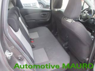 TOYOTA Yaris usata 24