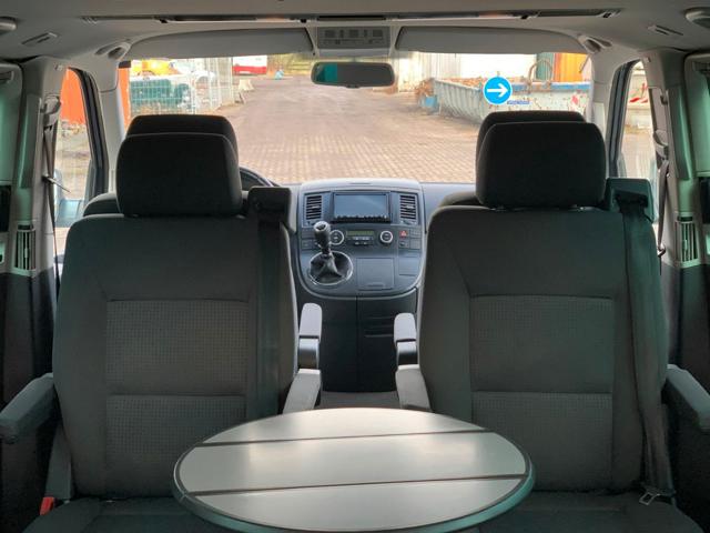 VOLKSWAGEN Multivan usata, con Gancio traino