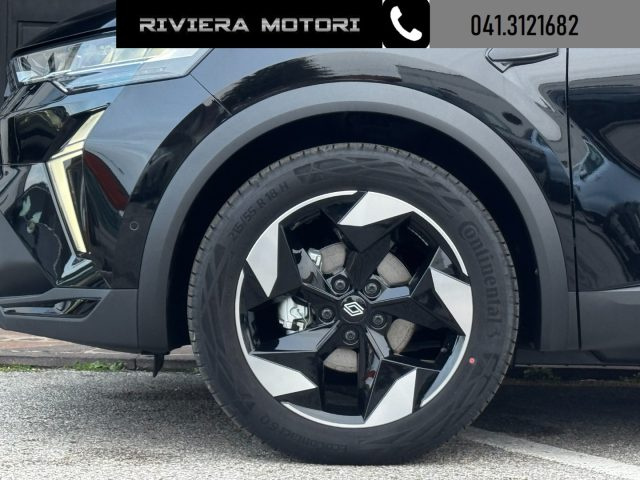 RENAULT Captur usata, con Bracciolo