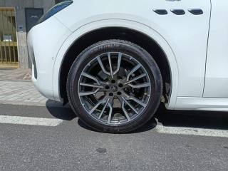 MASERATI Grecale usata, con Alzacristalli elettrici