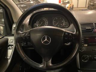 MERCEDES-BENZ A 200 usata, con Boardcomputer