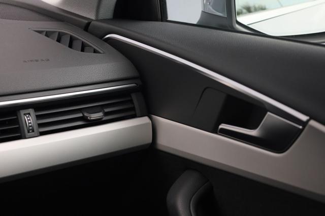 AUDI A4 usata, con Sistema di avviso di distanza