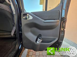 NISSAN Navara usata, con Luci diurne