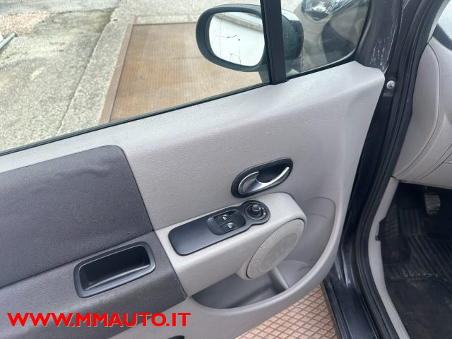 RENAULT Modus usata, con Climatizzatore