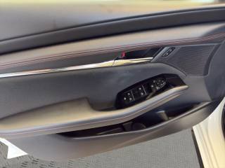 MAZDA 3 usata, con Sistema di navigazione
