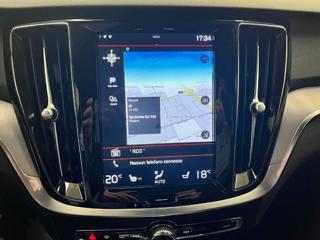 VOLVO V60 Cross Country usata, con Autoradio