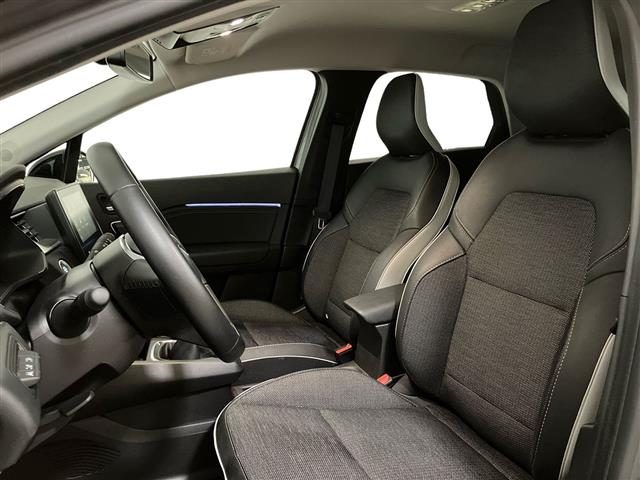 RENAULT Captur usata 9