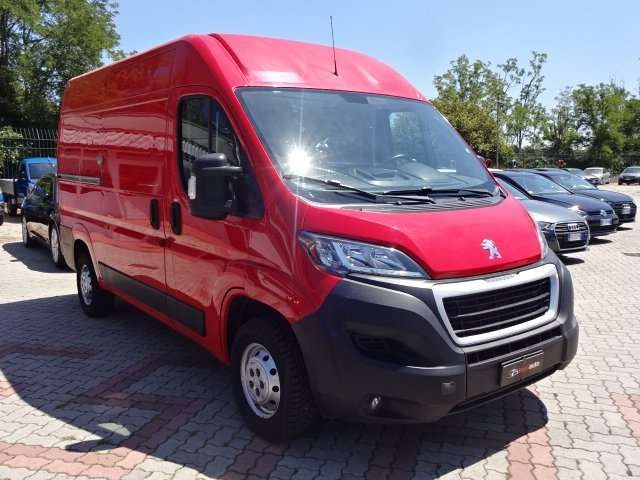 PEUGEOT Boxer usata, con Airbag Passeggero