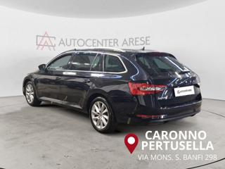 SKODA Superb usata, con Airbag