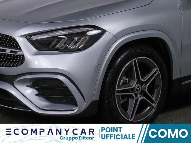 MERCEDES-BENZ GLA 180 usata, con Controllo automatico clima