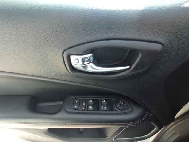 JEEP Compass usata, con Touch screen