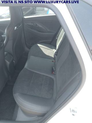 HYUNDAI i30 usata, con Leve al volante