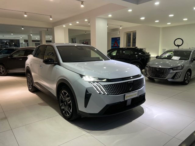 PEUGEOT 3008 usata, con Boardcomputer