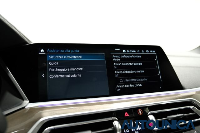 BMW X5 usata, con Touch screen