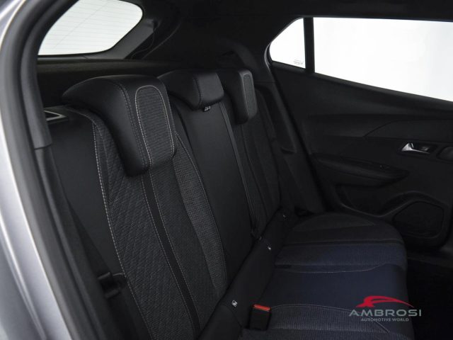 PEUGEOT 2008 usata 10