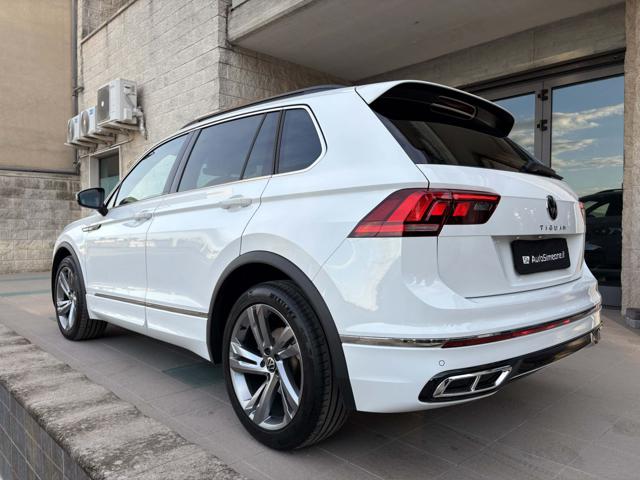 VOLKSWAGEN Tiguan usata, con Boardcomputer