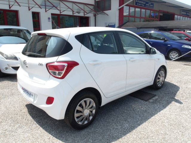 HYUNDAI i10 usata, con Airbag laterali