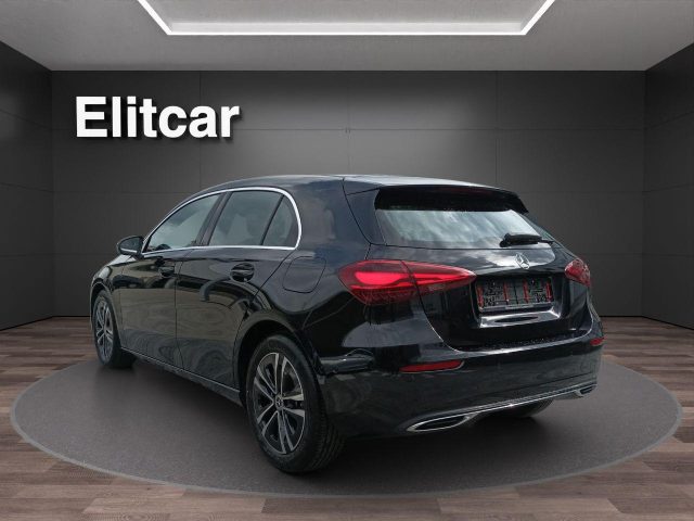 MERCEDES-BENZ A 180 usata, con Autoradio