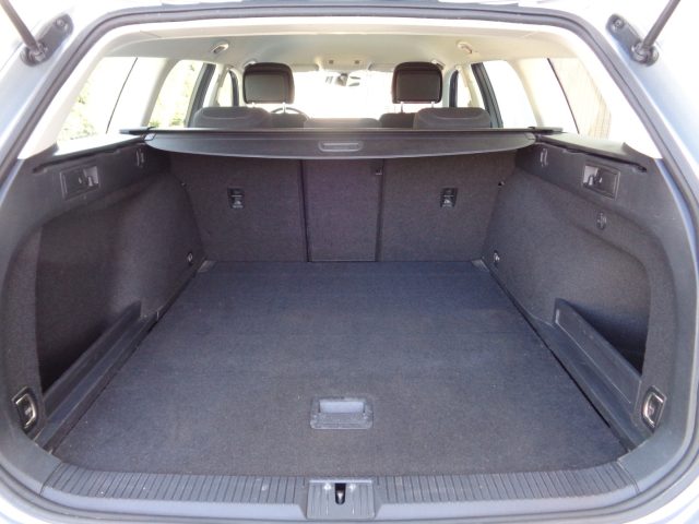 VOLKSWAGEN Passat Variant usata, con Chiusura centralizzata