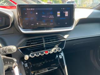 PEUGEOT 2008 usata, con Climatizzatore