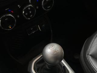 JEEP Renegade usata, con USB