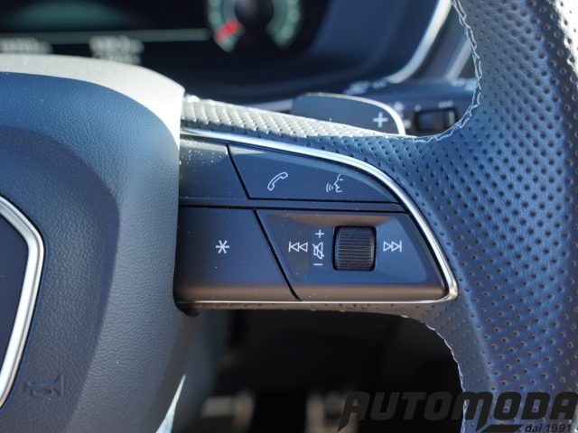 AUDI A4 usata, con Sensori di parcheggio posteriori