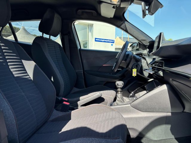 PEUGEOT 2008 usata, con USB