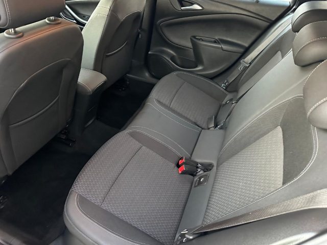 OPEL Astra usata, con Controllo trazione