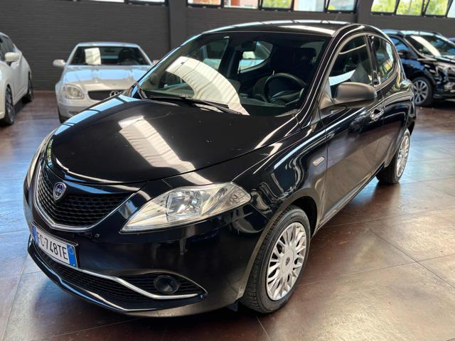 LANCIA Ypsilon usata, con Controllo trazione
