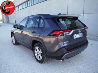 TOYOTA RAV 4 MY23 usata, con Autoradio