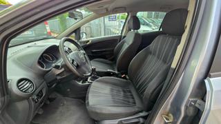 OPEL Corsa usata, con Lettore CD