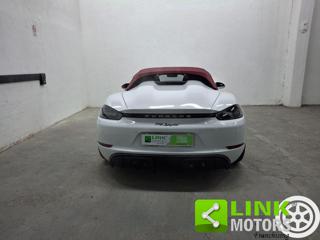 PORSCHE 718 Spyder usata, con Controllo automatico clima