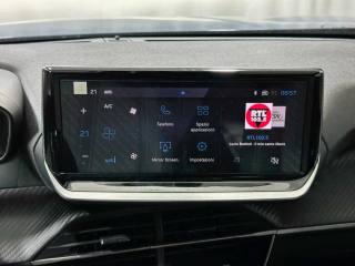 PEUGEOT 2008 usata, con Specchietti laterali elettrici