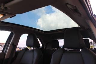 TOYOTA Yaris Cross usata, con Bracciolo