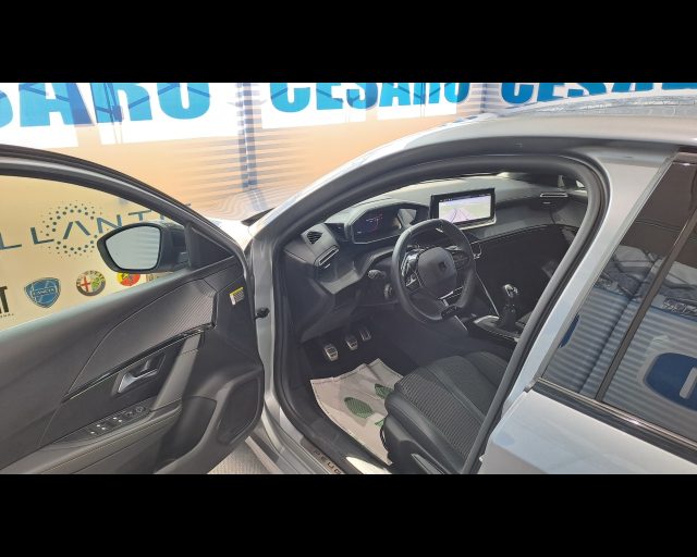 PEUGEOT 208 usata, con Cerchi in lega