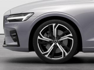 VOLVO V60 usata, con Autoradio