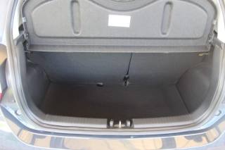 HYUNDAI i10 usata, con Chiusura centralizzata