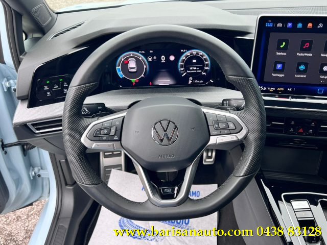 VOLKSWAGEN Golf usata, con Touch screen