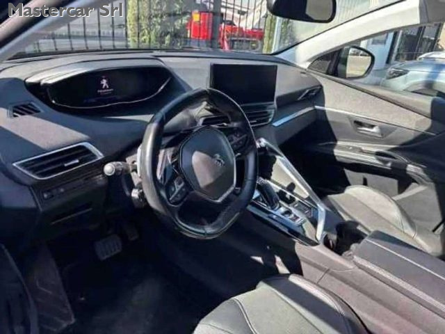 PEUGEOT 3008 usata, con Boardcomputer
