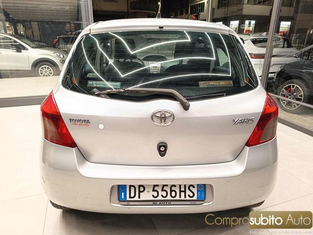 TOYOTA Yaris usata, con Chiusura centralizzata